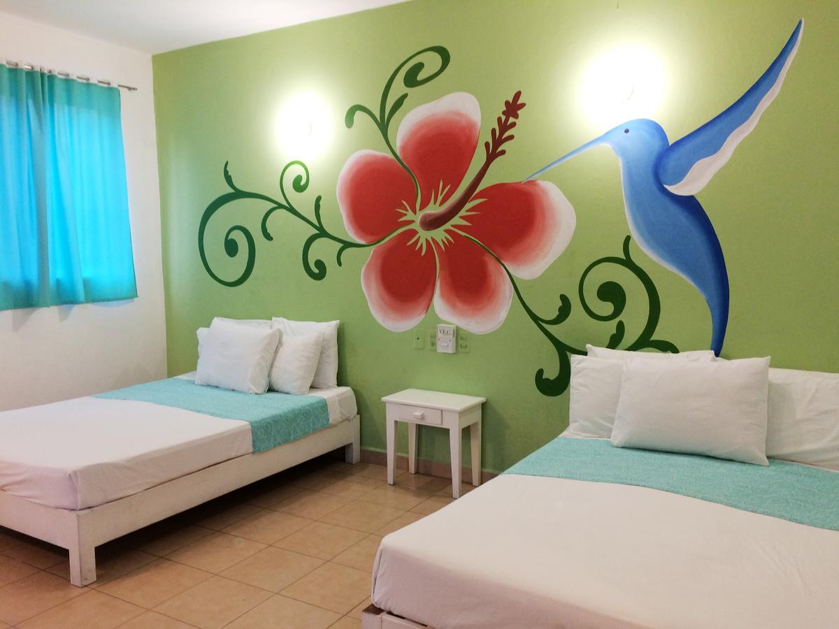 Hotel Playa Del Sol By Rotamundos Crucecita  Екстер'єр фото